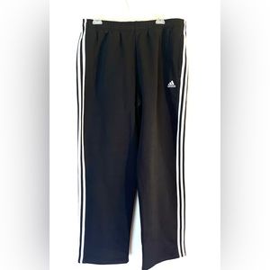 Adidas 70% cotton 30% polyester black track pants size XL